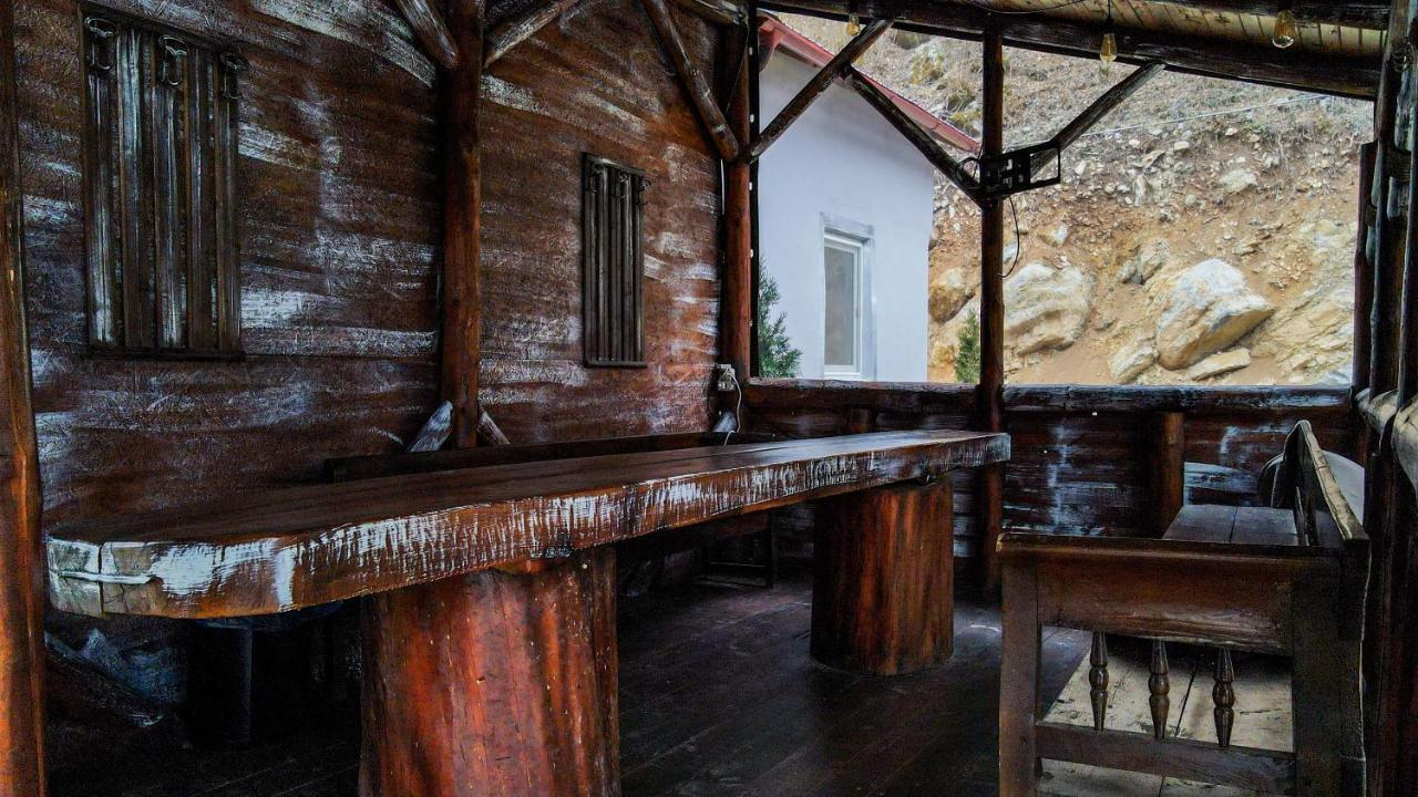 Pensiunea Alunul Remeţi Εξωτερικό φωτογραφία